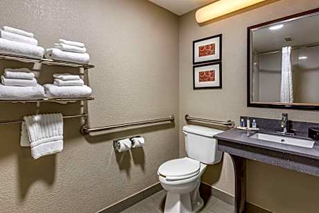 King Suite with Accessible Tub - Accessible/Non-Smoking