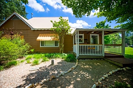 Oak Crest Cottages Treehouses Eureka Springs Eureka Springs