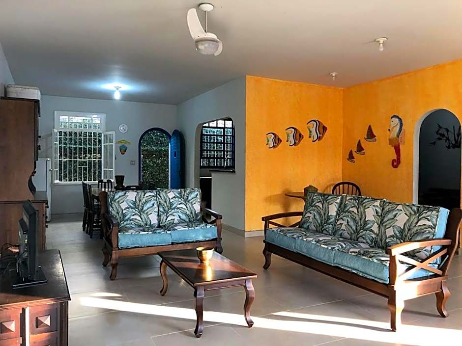 Pé na Areia com Piscina e Churrasqueira - 2 suítes