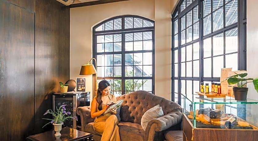 THEA Private Suites by TH District