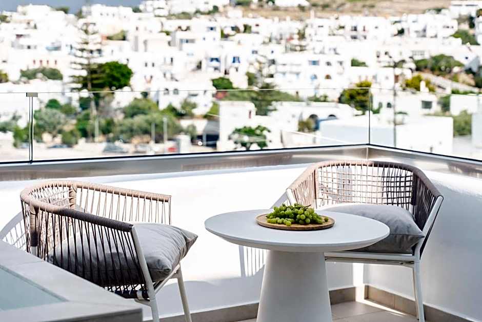 Aura Suites Paros