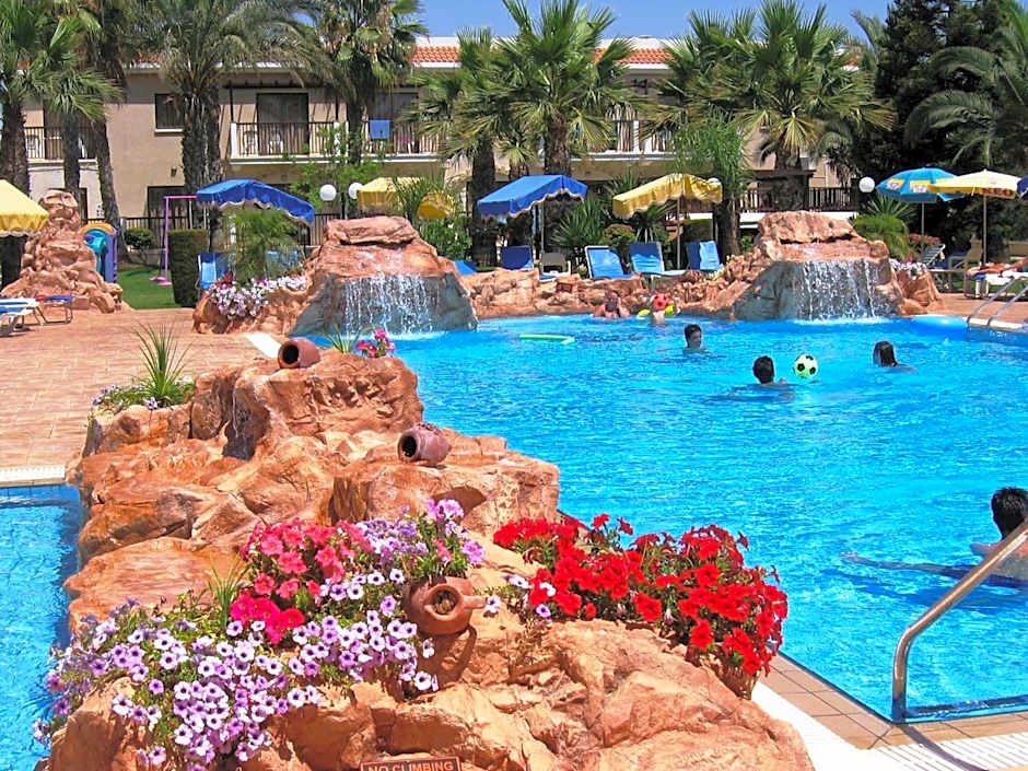 Loutsiana Deluxe Apts