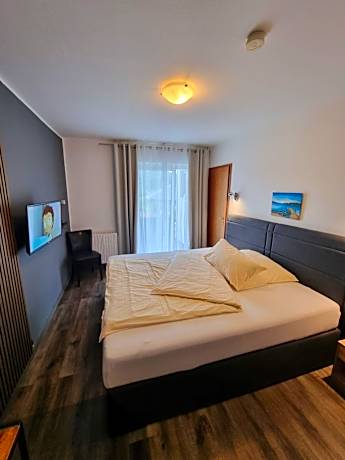 Deluxe Single Room with Balcony
