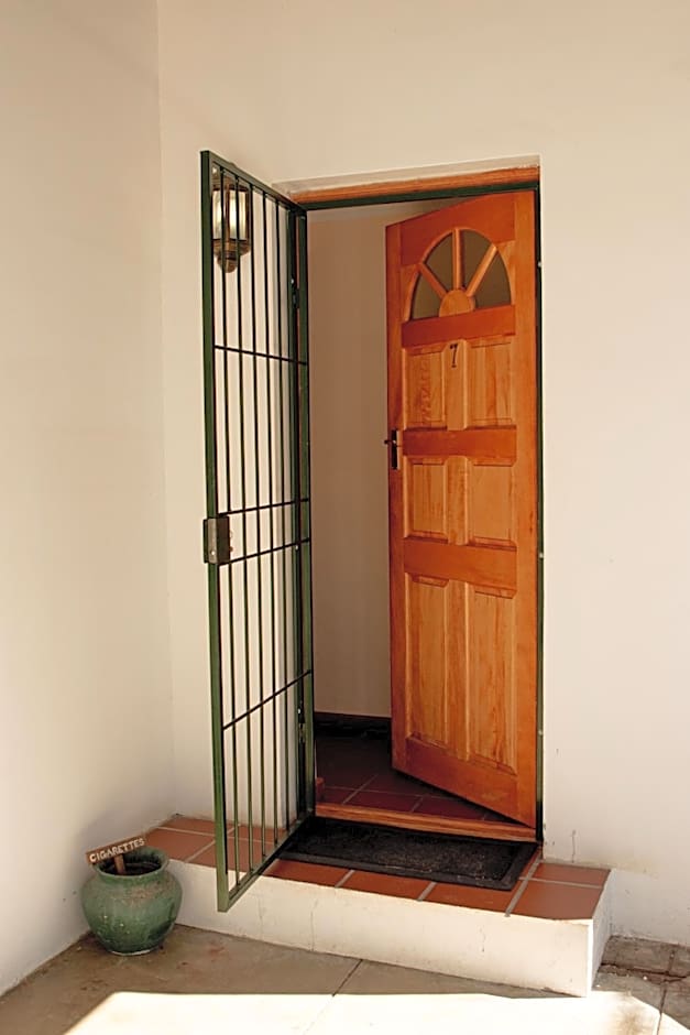 4 Rothman Street B&B