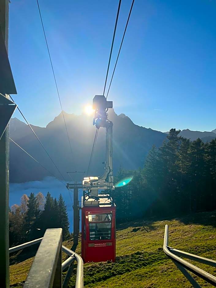 Berggasthaus Eggberge - Boutique Mountain Hotel - Access via Cablecar