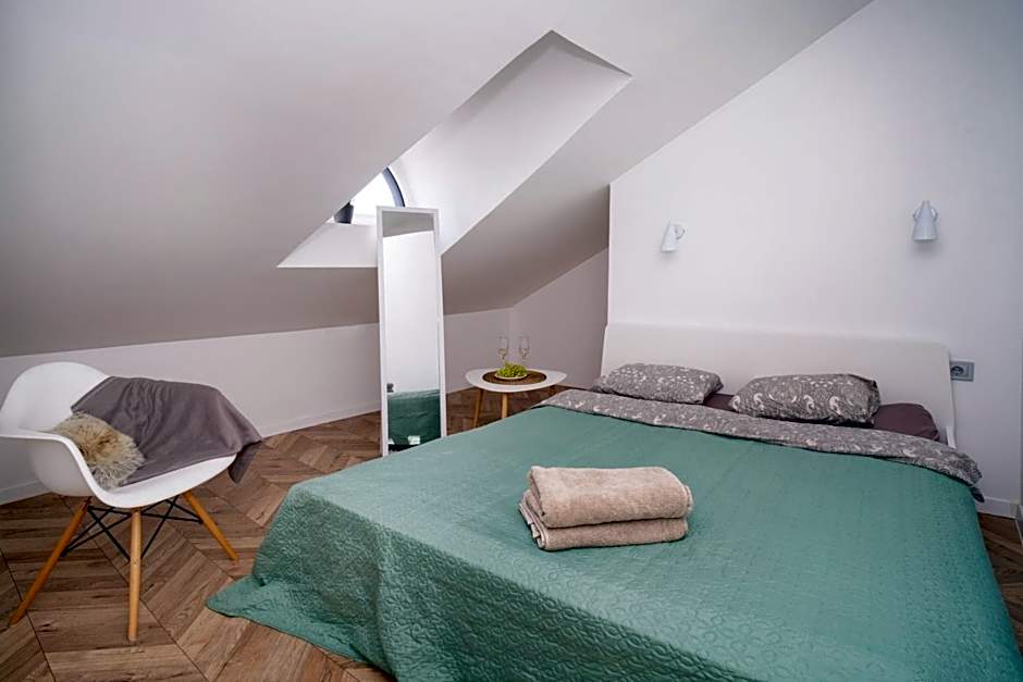 House 22A Apartments