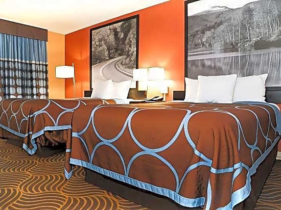 Super 8 by Wyndham Marion NC