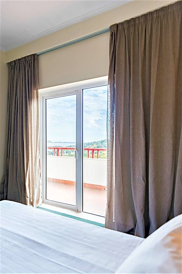 Amazonia Jamor Hotel