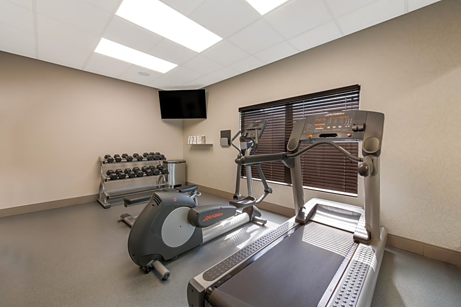 Country Inn & Suites by Radisson, Wichita East, KS