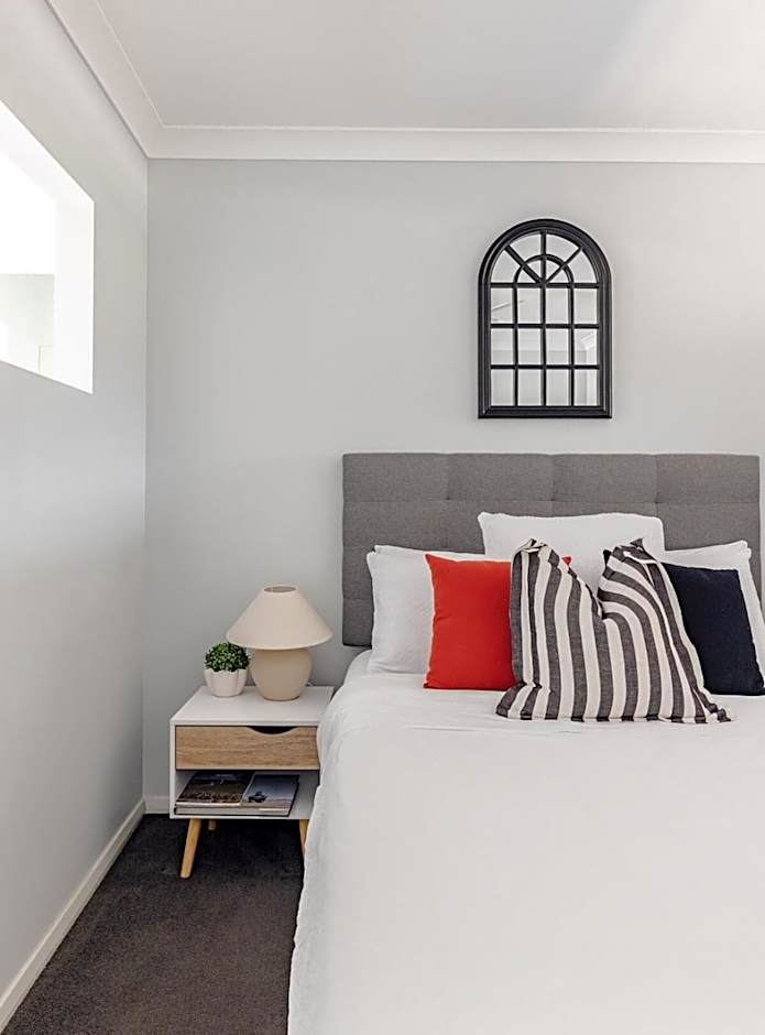 Mala Retreat, Shiraz Suite 5 Star Immaculate and Comfortable