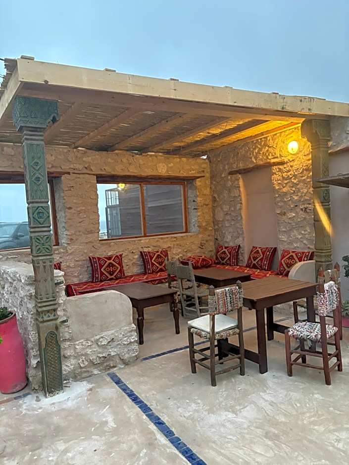 SIDI KaouKI PERLA