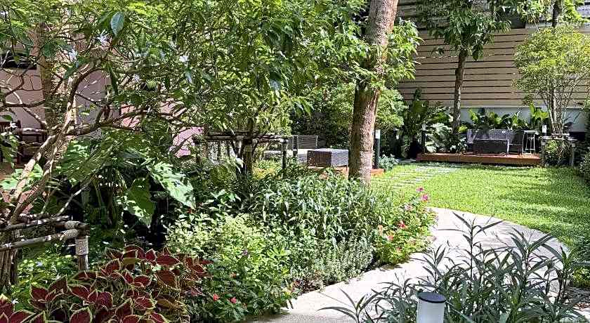 Townhouse PK Garden
