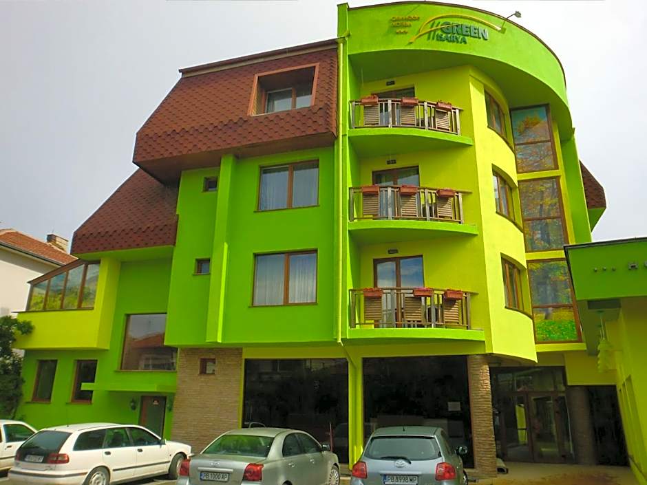 Green Hisar Hotel Family