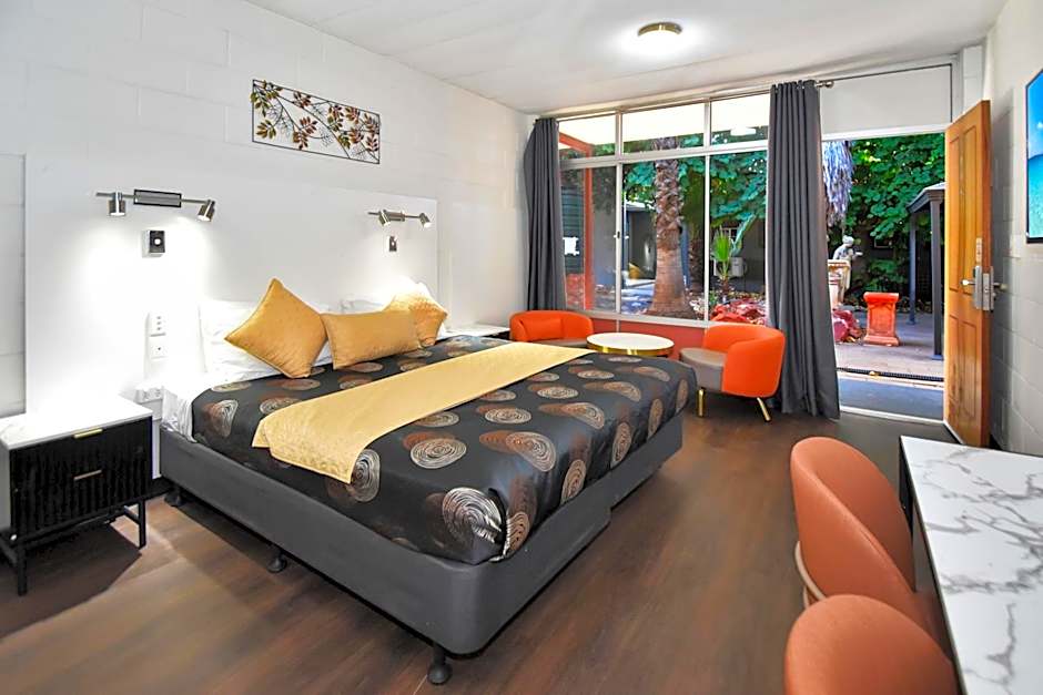 Elkira Court Motel
