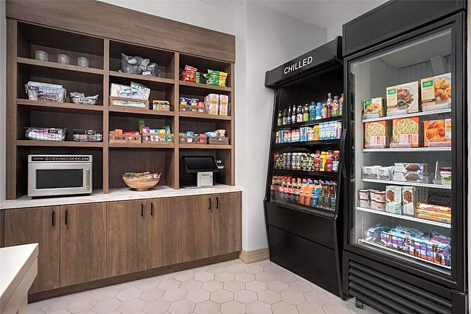 Hilton Garden Inn Denver Downtown