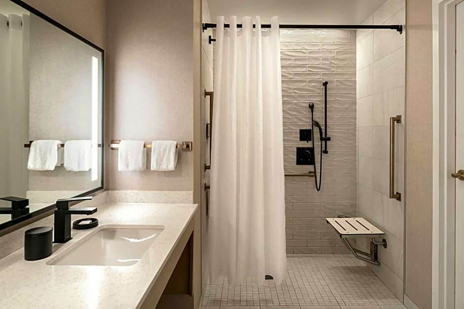 Hotel Effie Sandestin Resort, Autograph Collection