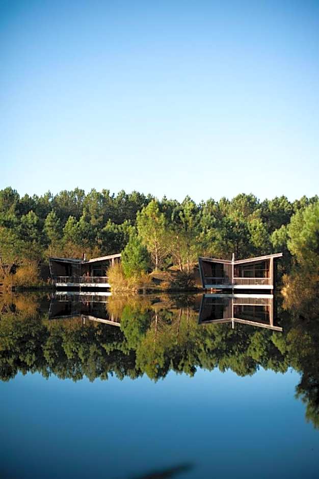 Les Échasses Golf & Surf Eco Lodge