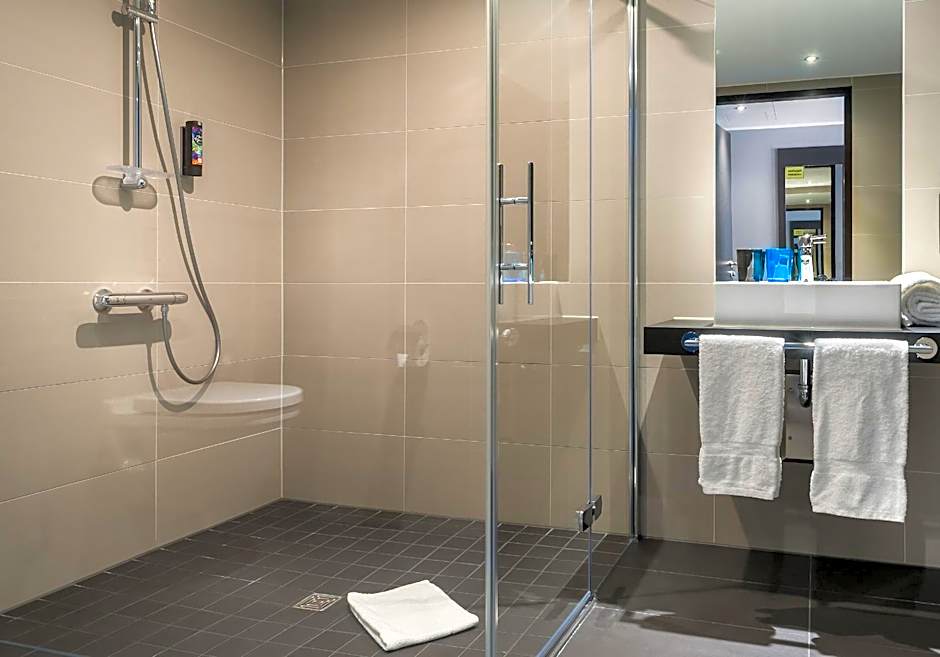 HOLIDAY INN - THE NIU SQUARE MANNHEIM By IHG