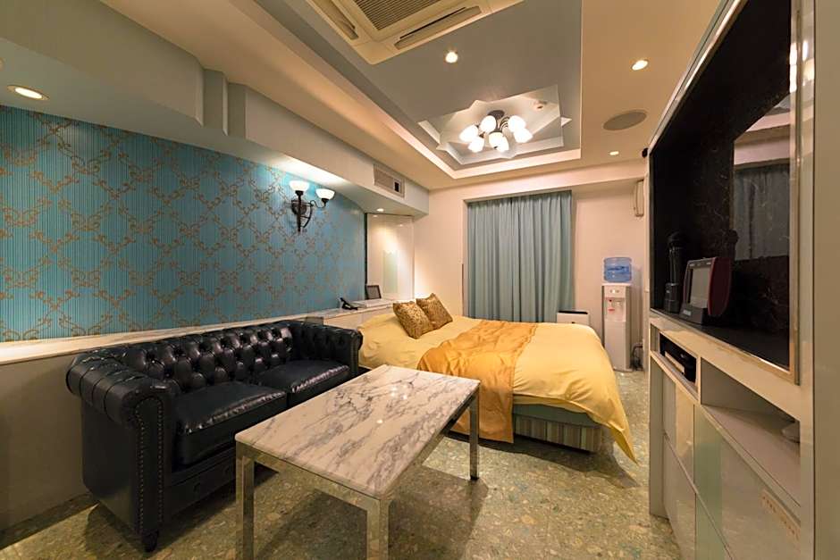 Hotel Luna Ikeda (Adult Only)