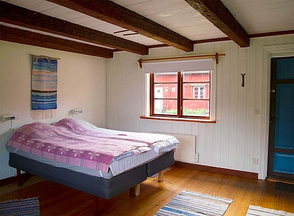 Foto 1 von 6 von Quadruple Room with Shared Bathroom