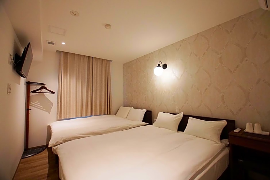 MARUKOU HOTEL