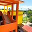 Hotel Sociedad y Maristas