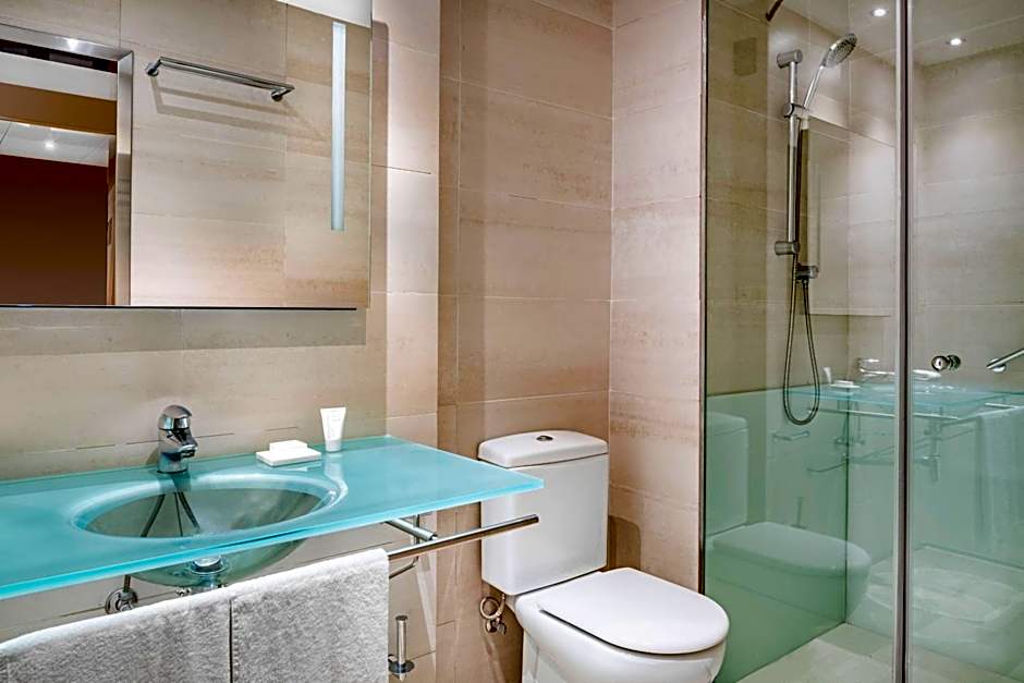 AC Hotel by Marriott Irla