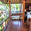 D'Muncuk Huts Lembongan
