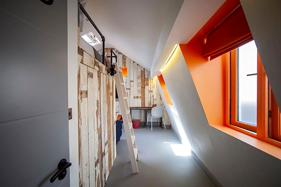 Higgihaus Aparthotel, Clare Street