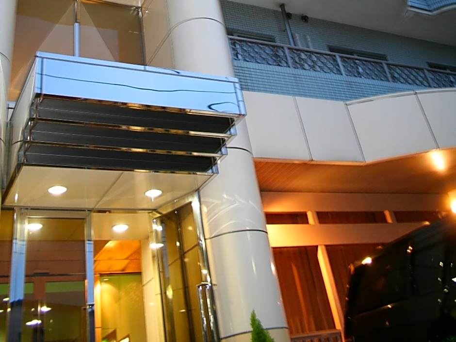 URBAN HOTEL SANKO