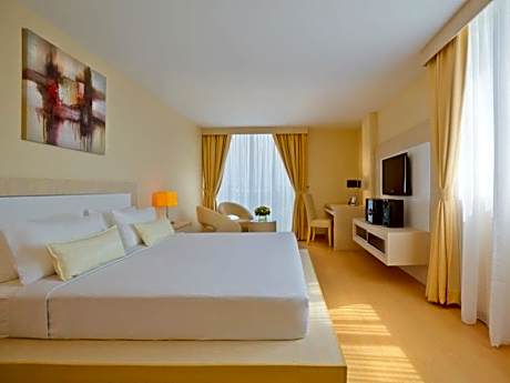 Blanco Apartment Hotel