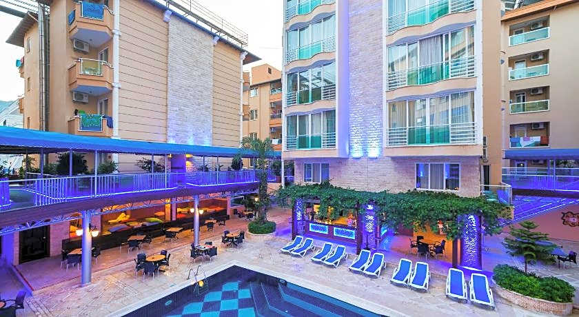 Tac Premier Hotel & Spa
