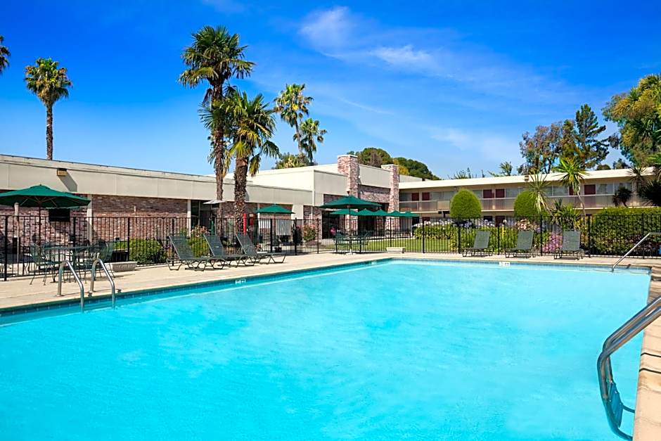 Ramada by Wyndham Sunnyvale/Silicon Valley