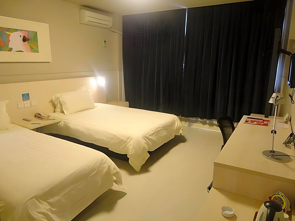 Jinjiang Inn Putian Coach Station