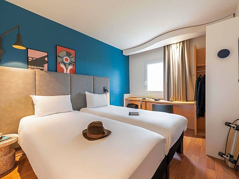 ibis Bourg Jasseron/Teyssonge