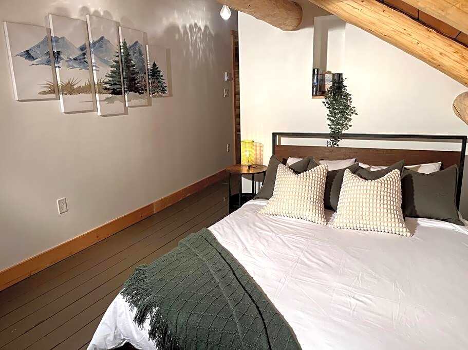 7 Acres Forest - Skiing Close - Privacy - Theatre