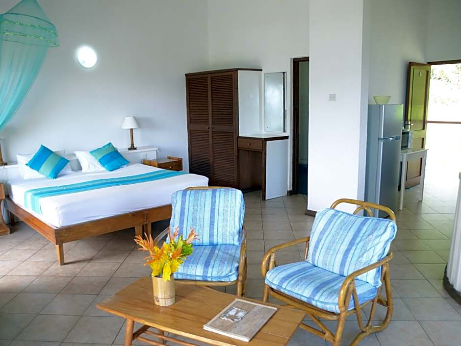 La Residence Villas & Studios