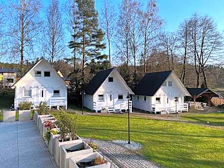 Domki nad jeziorem Kazub