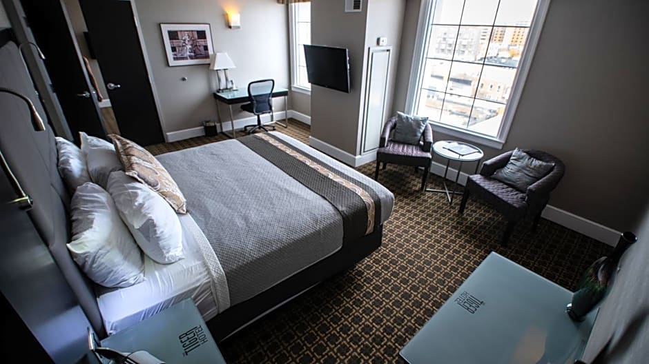 voco The Tiger Hotel, Columbia, MO By IHG
