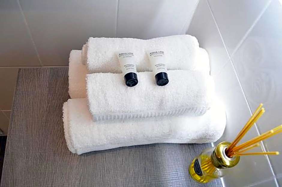 New monumental garden view Studio