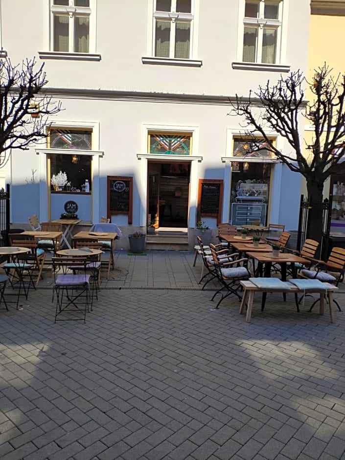 JAM Luxury Apartment