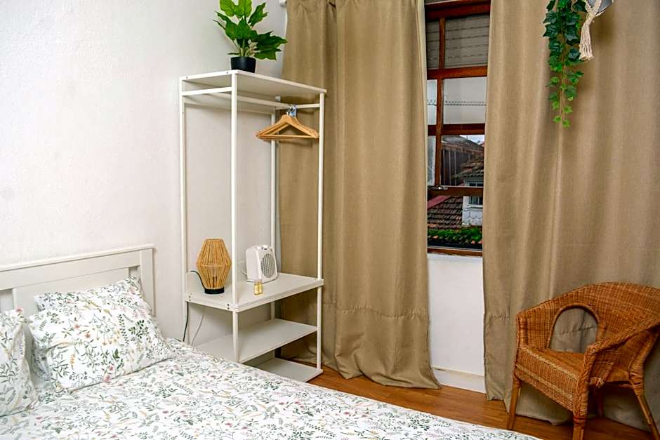 Travel & Live Nature