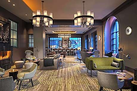 Renaissance by Marriott Philadelphia Downtown Hotel