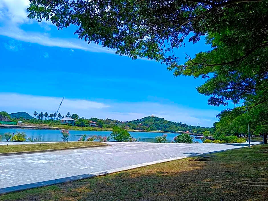 Fueangfu Home Hostel