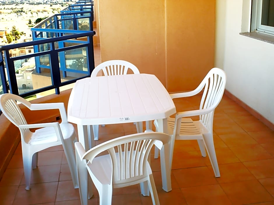 Apartamentos Tavernes Gandia 3000