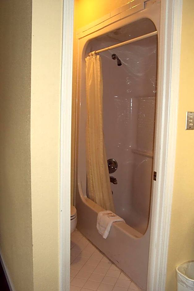 Executive Inn