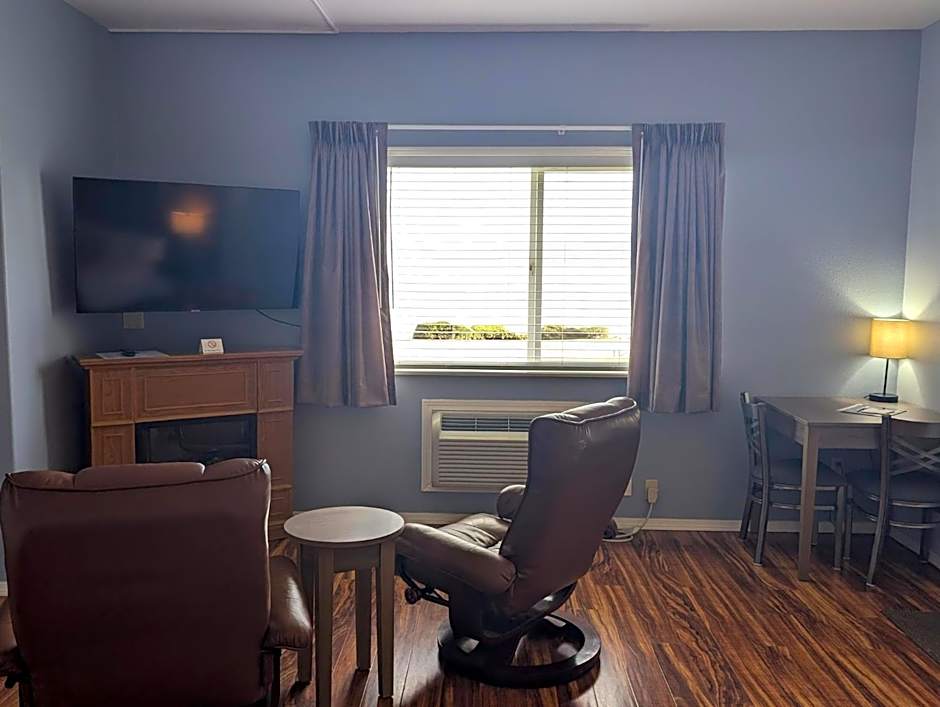 The Waterfront at Potlatch