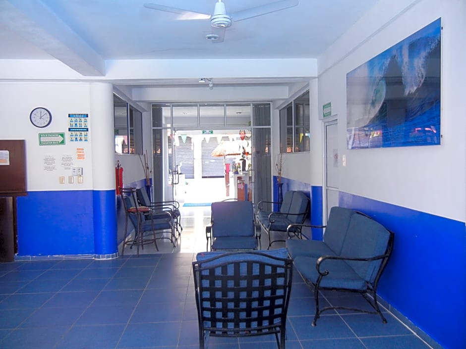 Hotel Plaza Almendros