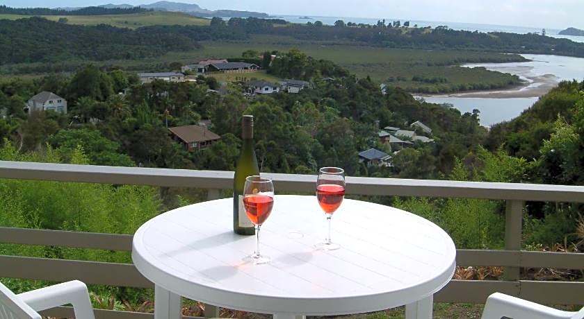Bay Water Views Bed & Breakfast