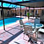 Tropical Villas Of Venice Beach